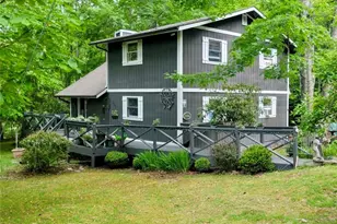 111 Locust Ridge Rd, Beech Mountain, NC 28604 - Photo 1