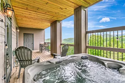 164 Ridgeline Drive #D, Sugar Mountain, NC 28604 - Photo 3