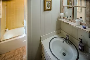 125 Skiway Cir, Beech Mountain, NC 28604 - Photo 35