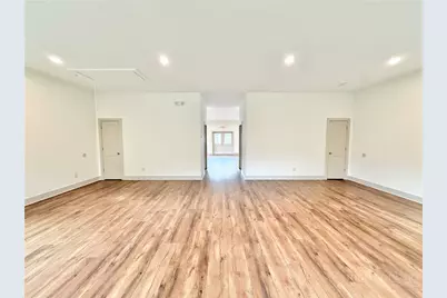 300 N Jefferson Avenue, West Jefferson, NC 28694 - Photo 11
