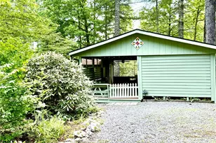 124 Whispering Pine Loop, Newland, NC 28657 - Photo 17