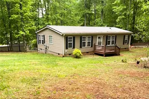 1027 White Pine Dr, Ennice, NC 28623 - Photo 1