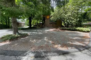 71 Yarrow Cir, Linville, NC 28657 - Photo 37