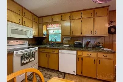 71 Yarrow Circle, Linville, NC 28657 - Photo 13