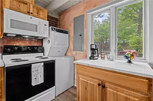 104 Snow Plow Ln, Beech Mountain, NC 28604 - Photo 11