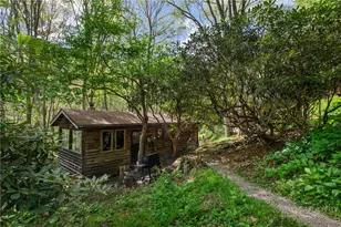194 Shulls Hollar Rd, Sugar Grove, NC 28679 - Photo 35