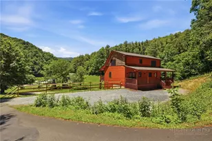 167 Apple Cove Rd, Banner Elk, NC 28604 - Photo 3