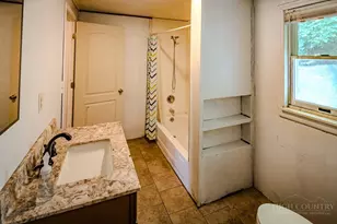 933 Autumn Valley Dr, West Jefferson, NC 28694 - Photo 23