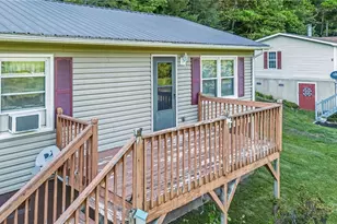409 Ellis Rd, West Jefferson, NC 28694 - Photo 9
