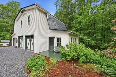 8646 Nc Hwy 183, Newland, NC 28657 - Photo 29