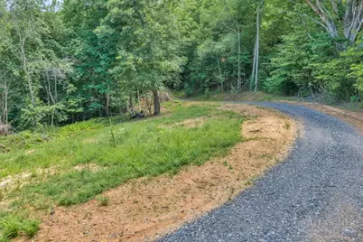 439 Howell Road, Lansing, NC 28643 - Photo 27