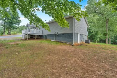 374 Deer Lane, Union Grove, NC 28689 - Photo 5