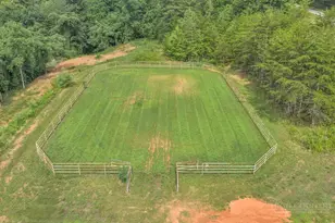 374 Deer Ln, Union Grove, NC 28689 - Photo 23