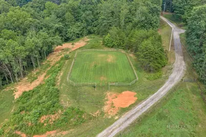 374 Deer Lane, Union Grove, NC 28689 - Photo 25