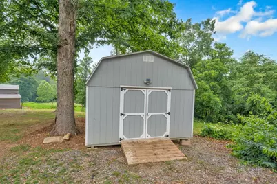 374 Deer Lane, Union Grove, NC 28689 - Photo 21