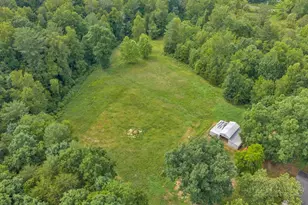 374 Deer Ln, Union Grove, NC 28689 - Photo 31