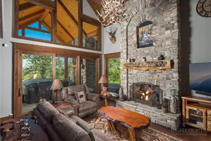 220 Persimmon Ln, Boone, NC 28607 - Photo 5