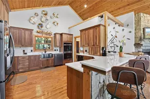 173 Rhododendron Dr, Beech Mountain, NC 28604 - Photo 21