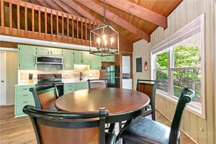 104 Hornbeam Rd, Beech Mountain, NC 28604 - Photo 3