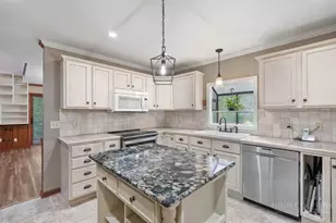 4013 Carlton Dr, Claremont, NC 28610 - Photo 9