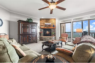 127 Trails End #32-D, Sugar Mountain, NC 28604 - Photo 3