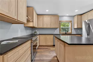 1925 Nettle Knob Rd, West Jefferson, NC 28694 - Photo 11