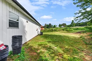 1925 Nettle Knob Rd, West Jefferson, NC 28694 - Photo 27