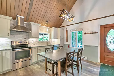 136 Staghorn Hollow, Beech Mountain, NC 28604 - Photo 11