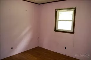 147 Grandridge Rd, Sparta, NC 28675 - Photo 13