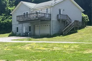 31 Barlow Rd, Elk Park, NC 28622 - Photo 31