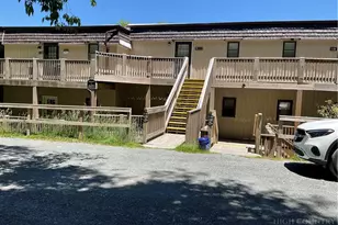 105 Upper Holiday Ln, Beech Mountain, NC 28604 - Photo 1