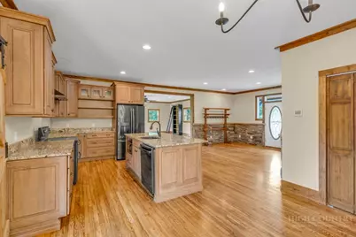 338 Woodbriar Drive, Sugar Grove, NC 28679 - Photo 29