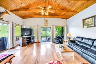 380 W Deep Ford Rd, Lansing, NC 28643 - Photo 13