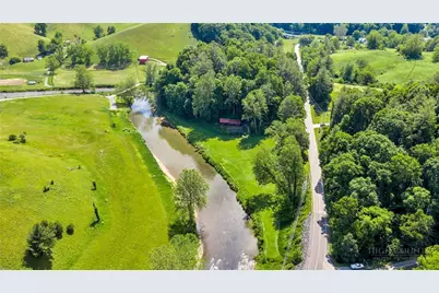 380 W Deep Ford Road, Lansing, NC 28643 - Photo 5