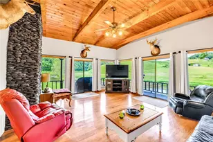 380 W Deep Ford Rd, Lansing, NC 28643 - Photo 11