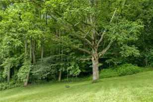 182 Braswell Rd, Newland, NC 28657 - Photo 31