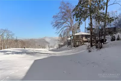 630 Briarcliff, Sugar Mountain, NC 28604 - Photo 1