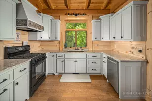 134 Hews Cir, Blowing Rock, NC 28605 - Photo 5