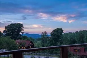 8 Long Crested Dr, Banner Elk, NC 28604 - Photo 5