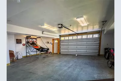 200 Summit Lodge Rd + Guest Chalet, Beech Mountain, NC 28604 - Photo 23