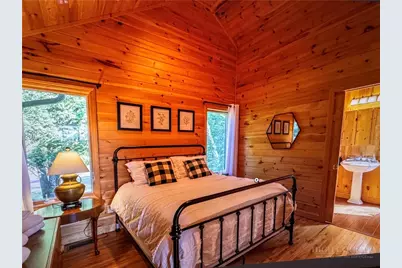 200 Summit Lodge Rd + Guest Chalet, Beech Mountain, NC 28604 - Photo 19