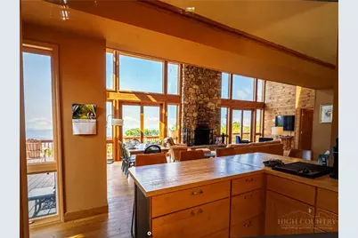 200 Summit Lodge Rd + Guest Chalet, Beech Mountain, NC 28604 - Photo 9