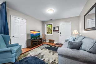 215 N Pinnacle Ridge Rd, Beech Mountain, NC 28604 - Photo 21