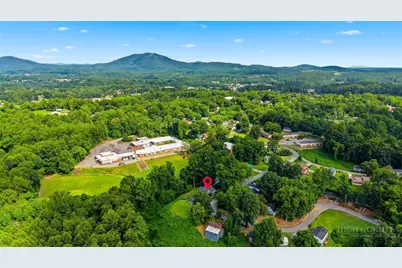 418 NW Arlington Circle, Lenoir, NC 28645 - Photo 39