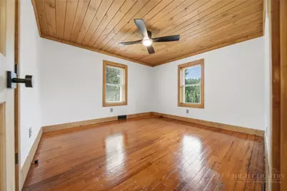418 NW Arlington Circle, Lenoir, NC 28645 - Photo 13