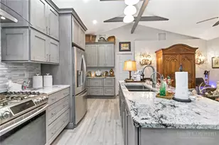 41 Valley Ln, Newland, NC 28657 - Photo 15