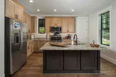 9391 Blackberry Road, Lenoir, NC 28645 - Photo 7