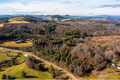 1040 Barrett Road, Ennice, NC 28623 - Photo 31