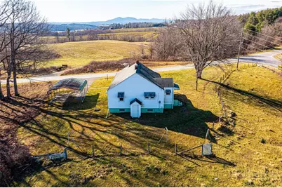 1040 Barrett Road, Ennice, NC 28623 - Photo 33
