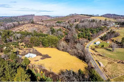 1040 Barrett Road, Ennice, NC 28623 - Photo 25